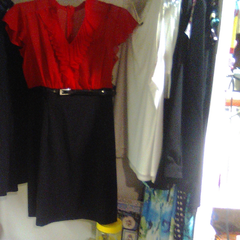 Women's dress sz12